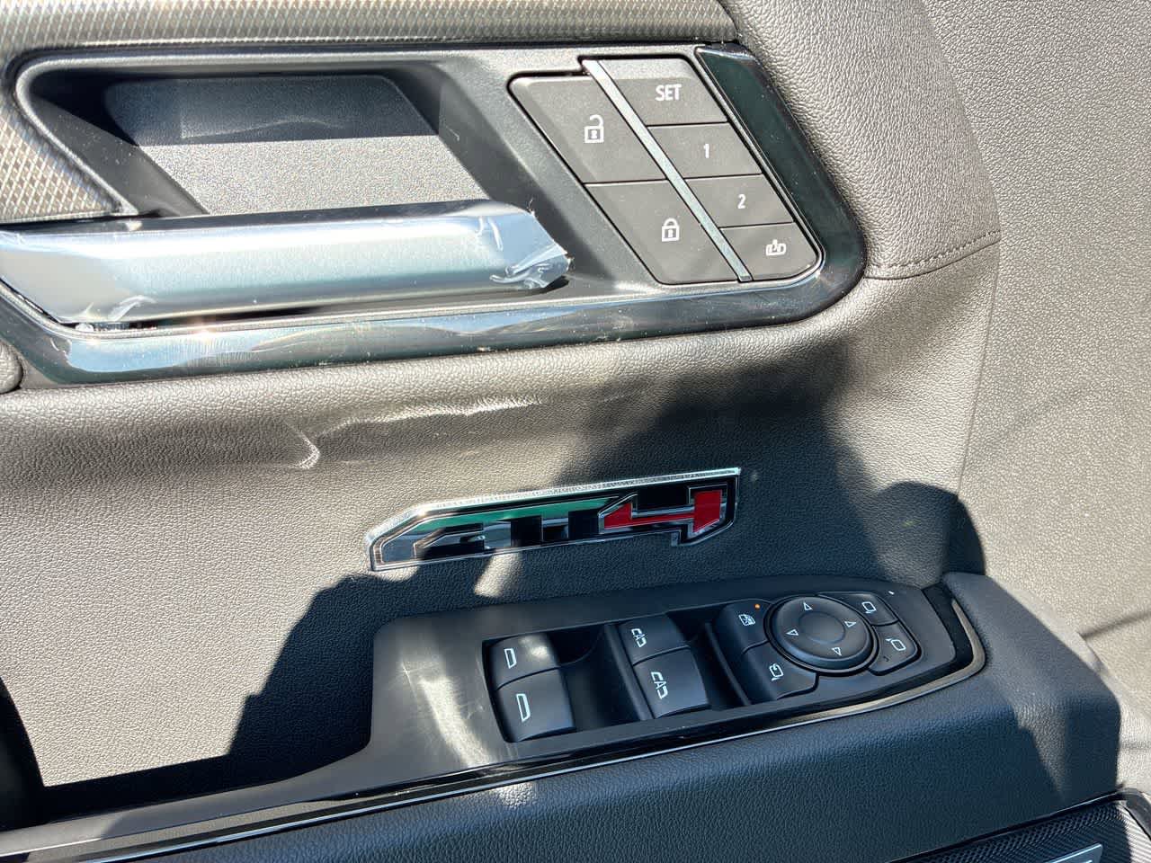 New 2026 GMC Sierra 1500 AT4 w/ Technology Package AWD/4WD image 24