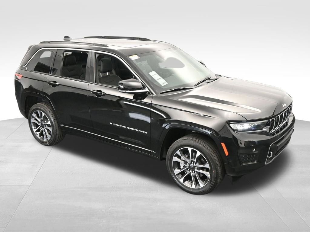 Used 2024 Jeep Grand Cherokee Overland w/ Luxury Tech Group IV image 46