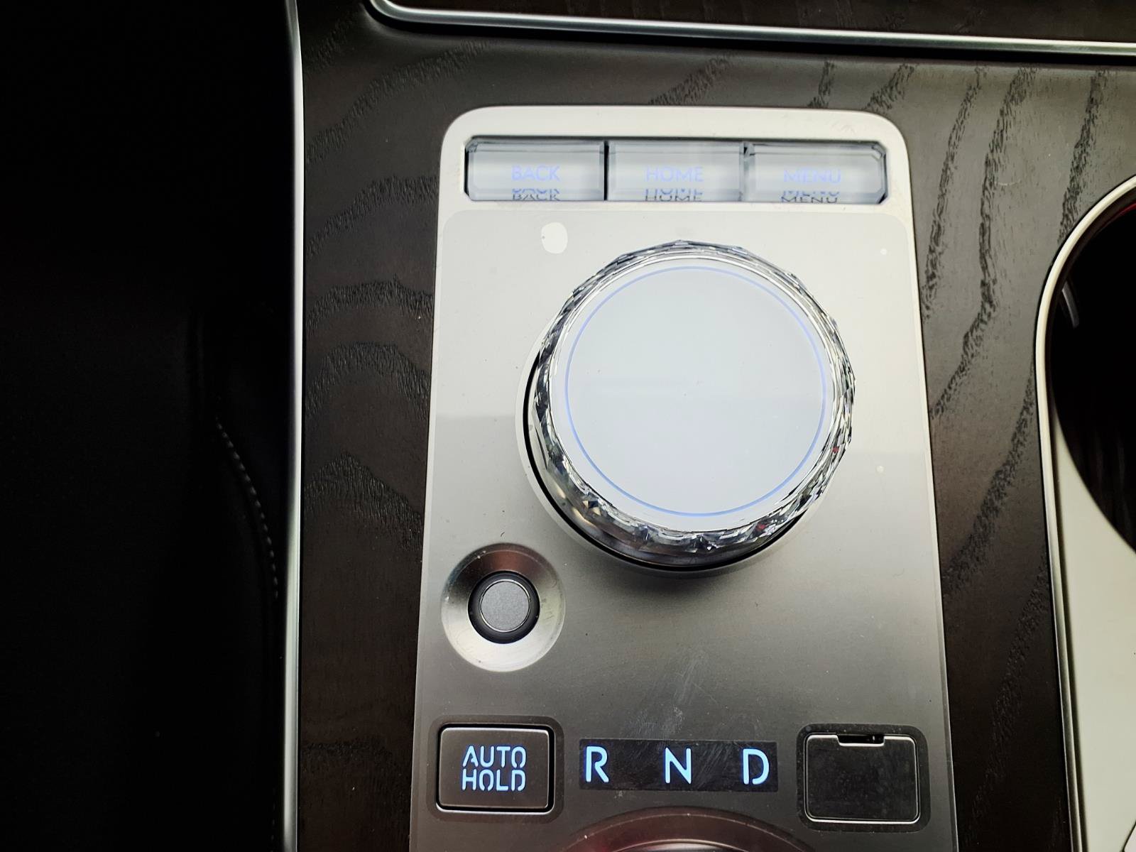 Certified 2026 Genesis GV80 2.5T Select AWD/4WD image 22