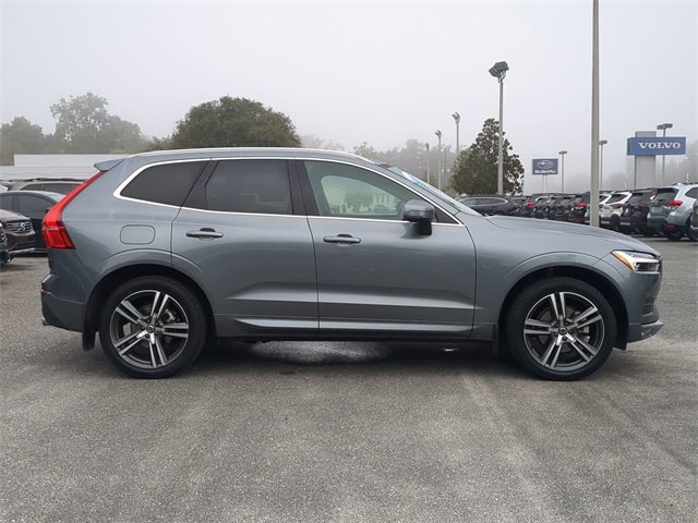 Used 2021 Volvo XC60 T5 Momentum image 3