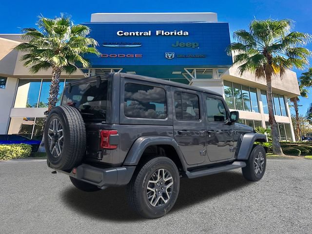 New 2026 Jeep Wrangler Unlimited Sahara AWD/4WD image 5