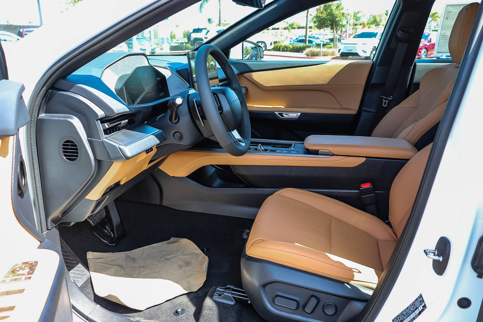 New 2026 Lexus ES 350e w/ Convenience Package FWD image 24