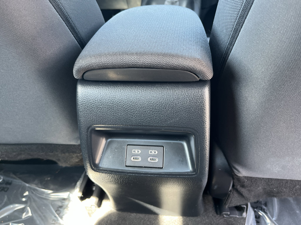 Used 2023 Toyota Corolla LE image 32