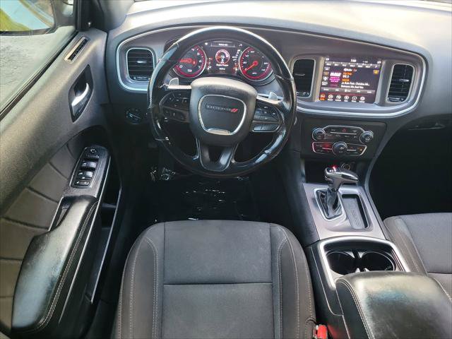 Used 2019 Dodge Charger SXT AWD/4WD image 11