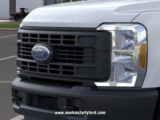 New 2026 Ford F250 XL image 17