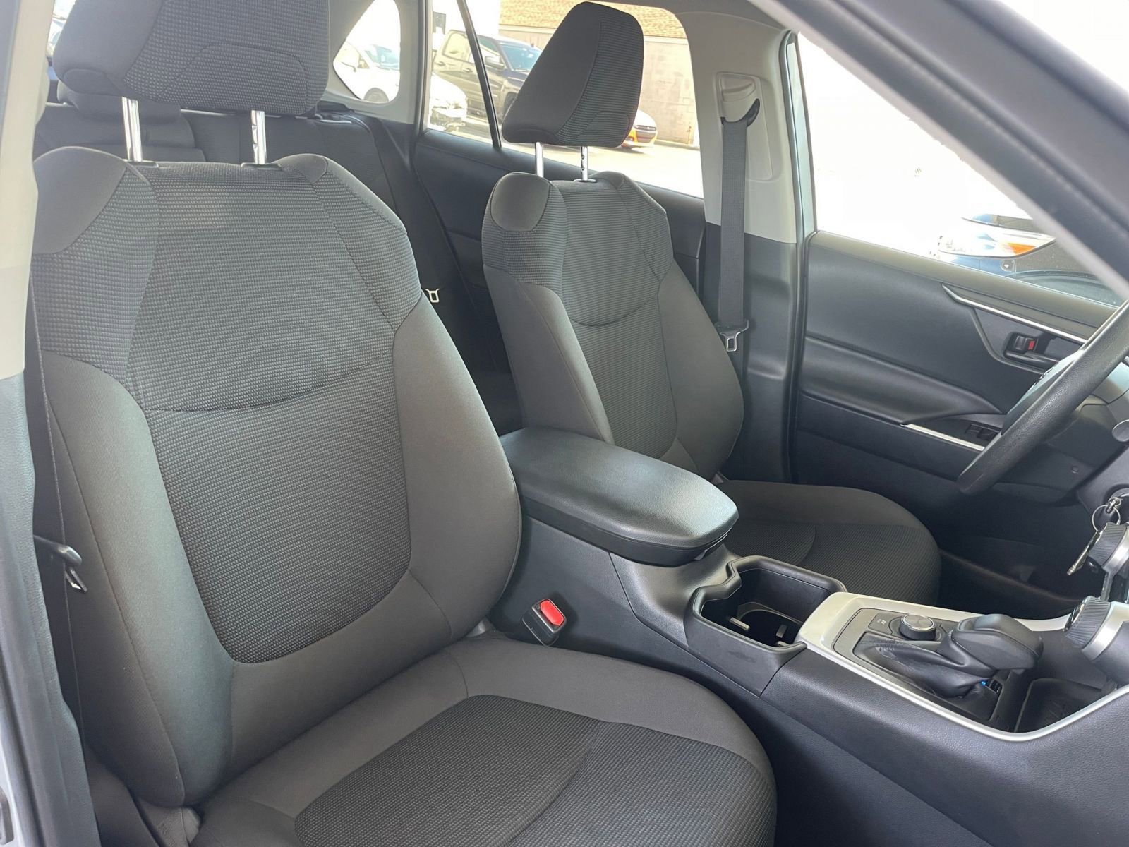 Used 2025 Toyota RAV4 LE image 35