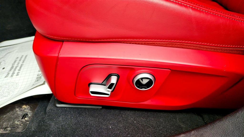 Used 2023 Maserati Levante GT image 12