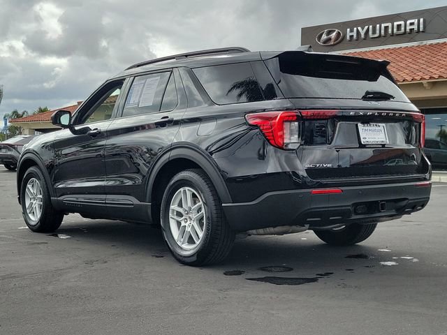 Used 2026 Ford Explorer Active RWD image 4