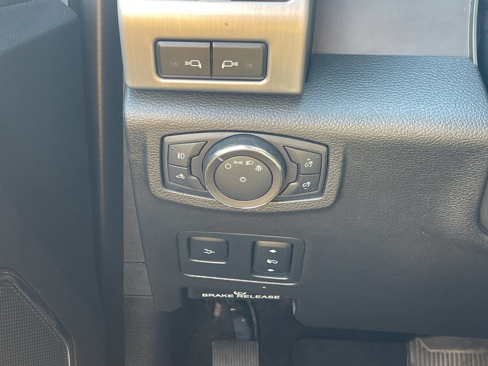 Used 2020 Ford F250 Platinum AWD/4WD image 30