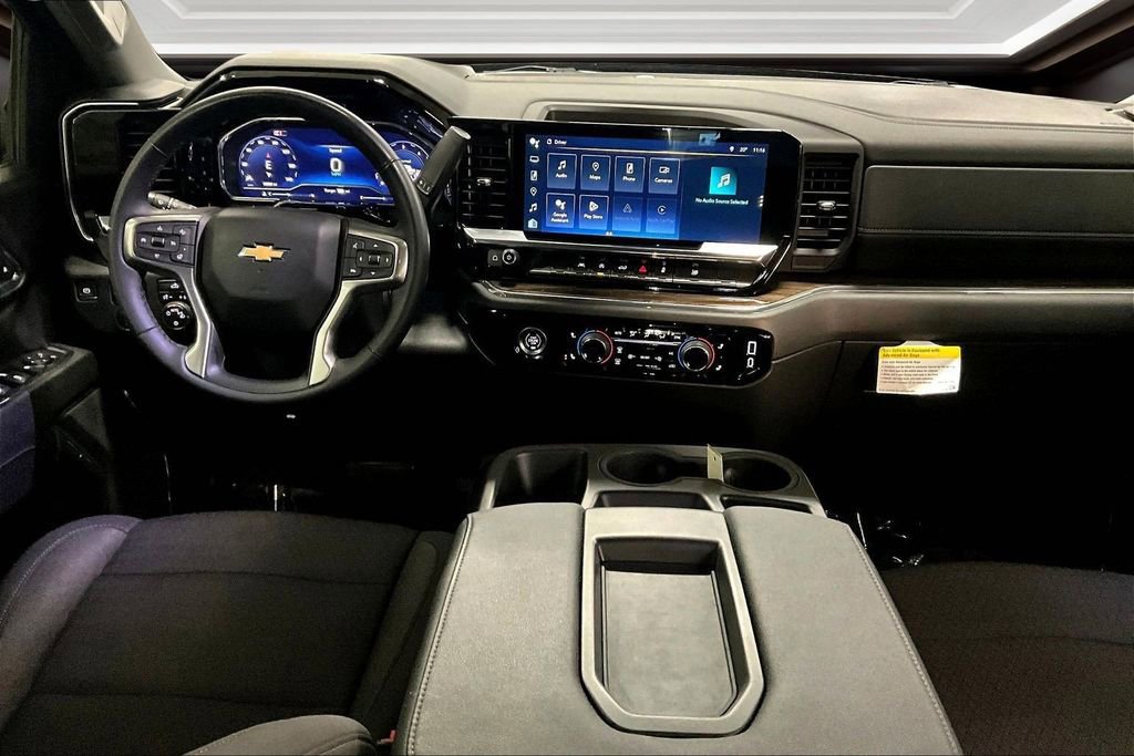 Used 2024 Chevrolet Silverado 1500 LT image 8