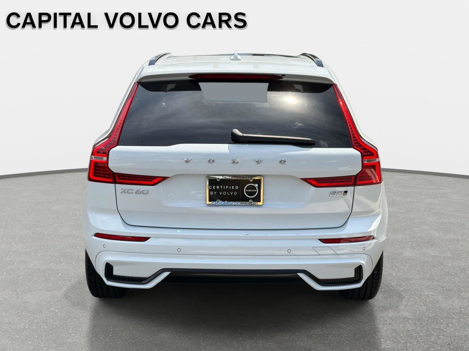 Certified 2025 Volvo XC60 B5 Core AWD/4WD image 6