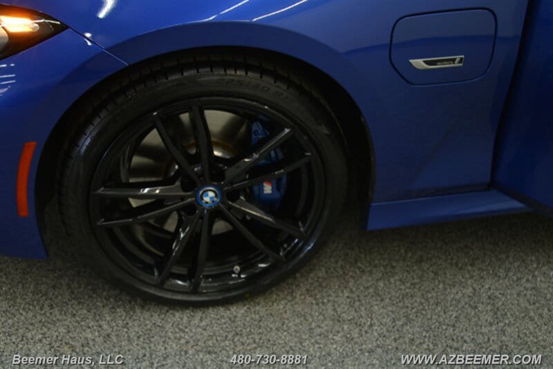Used 2023 BMW 330e w/ M Sport Package RWD image 51