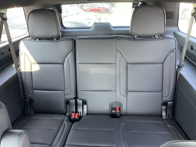 New 2026 GMC Yukon XL Denali w/ Sun & Power Step Package AWD/4WD image 24