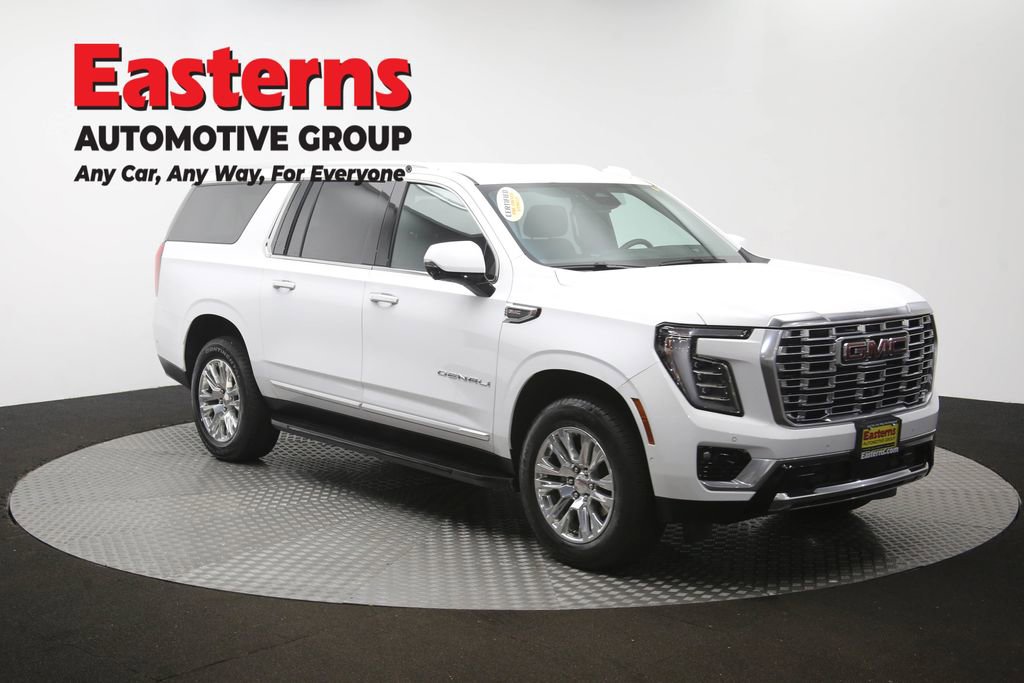 Used 2025 GMC Yukon XL Denali AWD/4WD image 52