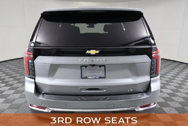 Used 2025 Chevrolet Tahoe LT RWD image 8