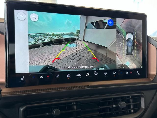 Certified 2025 Ford Bronco Sport Outer Banks w/ Outer Banks Tech Package+ AWD/4WD image 17