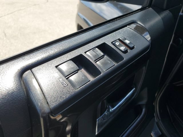 Used 2018 Toyota 4Runner TRD Off-Road AWD/4WD image 20