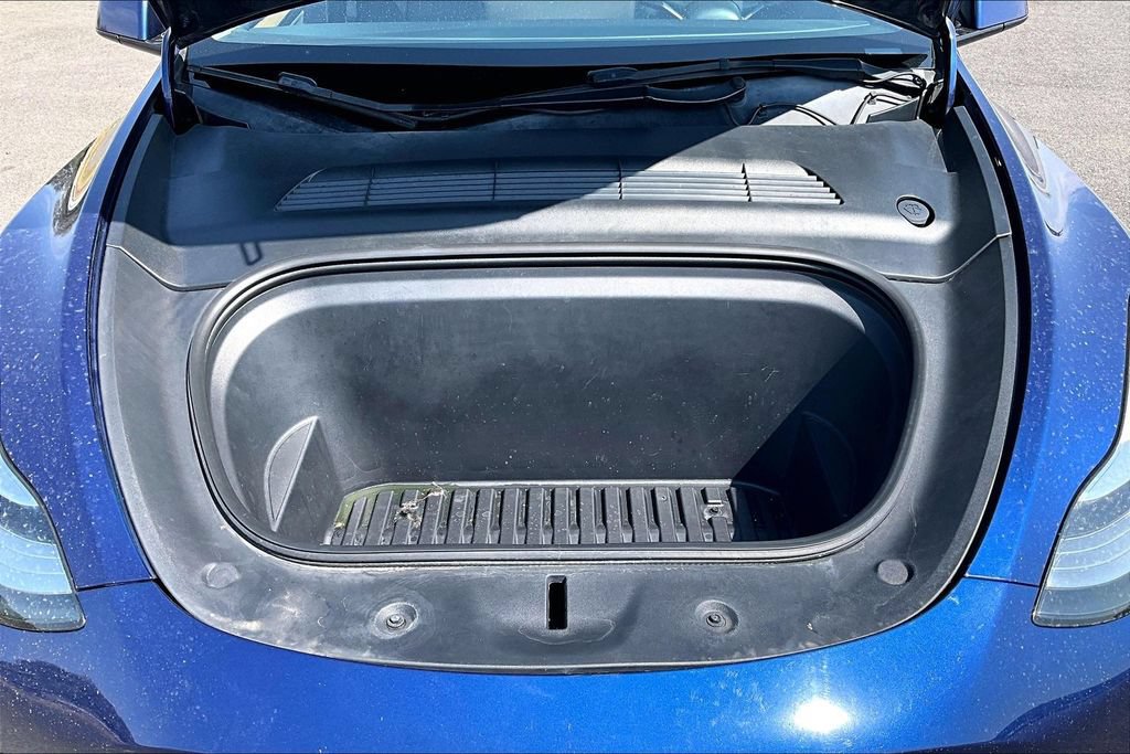 Used 2023 Tesla Model Y Long Range AWD/4WD image 10