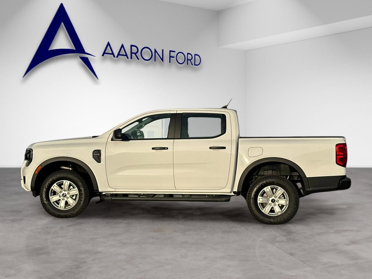 New 2025 Ford Ranger XL RWD image 3
