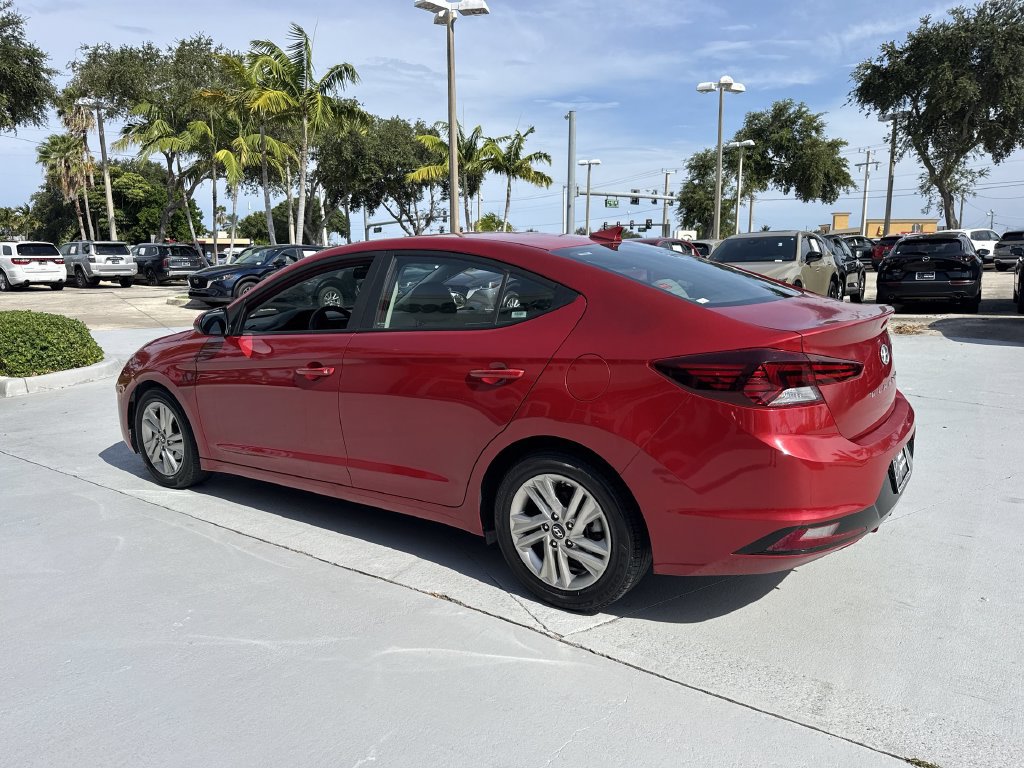 Used 2019 Hyundai Elantra SEL FWD image 12