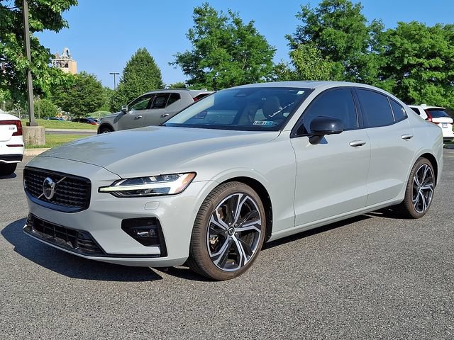 Used 2024 Volvo S60 B5 Ultimate w/ Climate Package AWD/4WD image 3