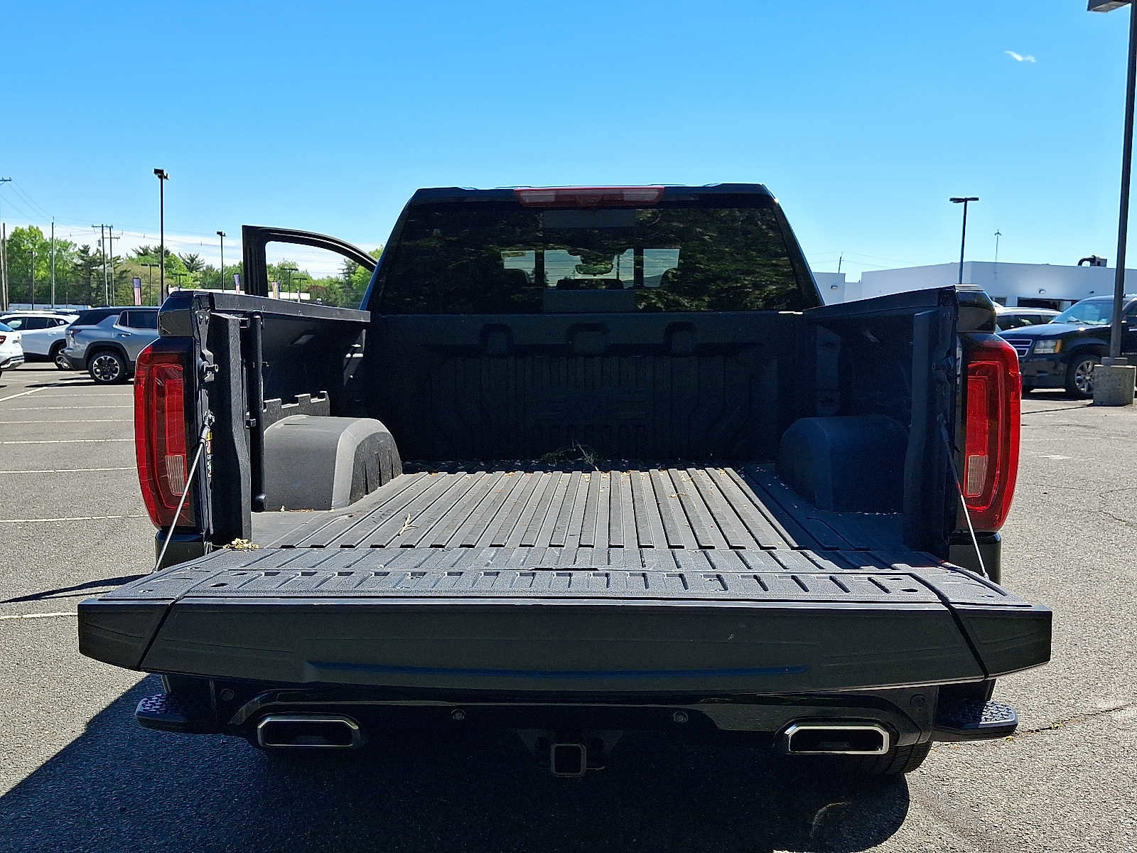 Used 2024 GMC Sierra 1500 Denali Ultimate AWD/4WD image 28