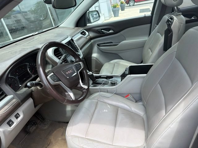 Used 2017 GMC Acadia SLT FWD image 4