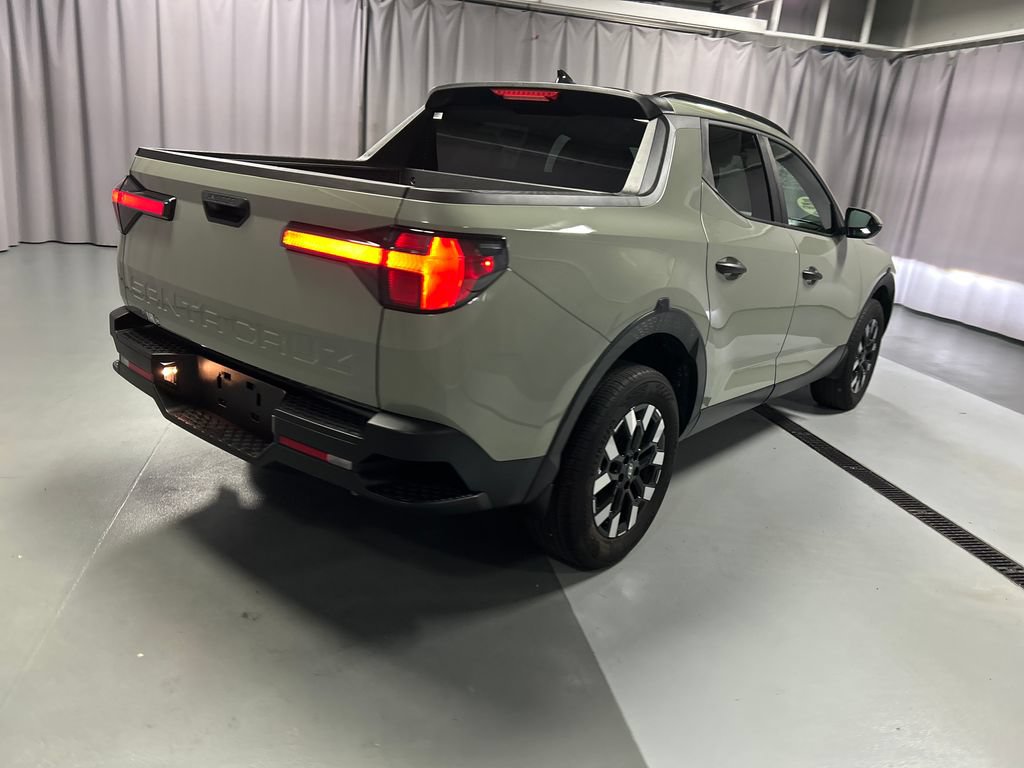 Used 2025 Hyundai Santa Cruz SEL FWD image 7