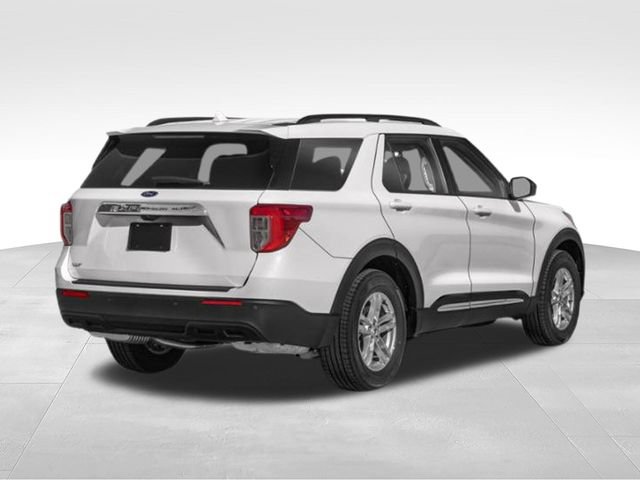 Used 2023 Ford Explorer XLT w/ Equipment Group 202A RWD image 35