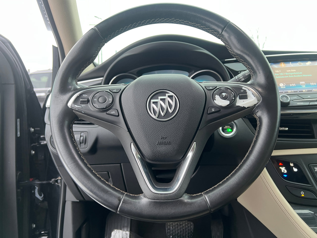 Used 2017 Buick Envision Preferred image 21