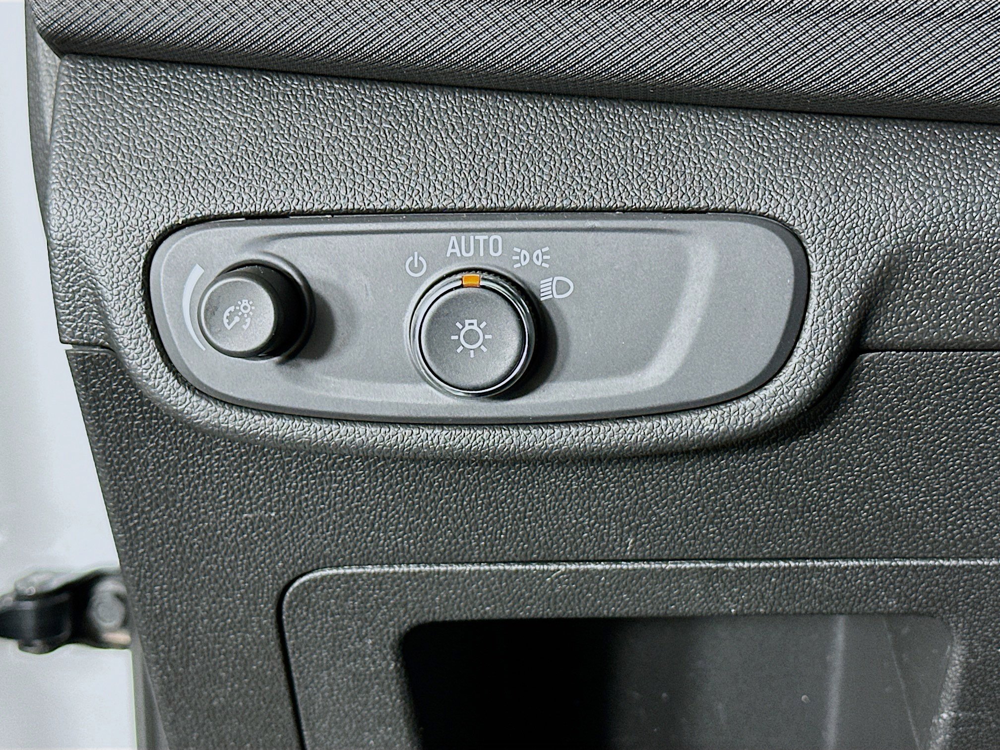 Used 2025 Chevrolet TrailBlazer LT image 17