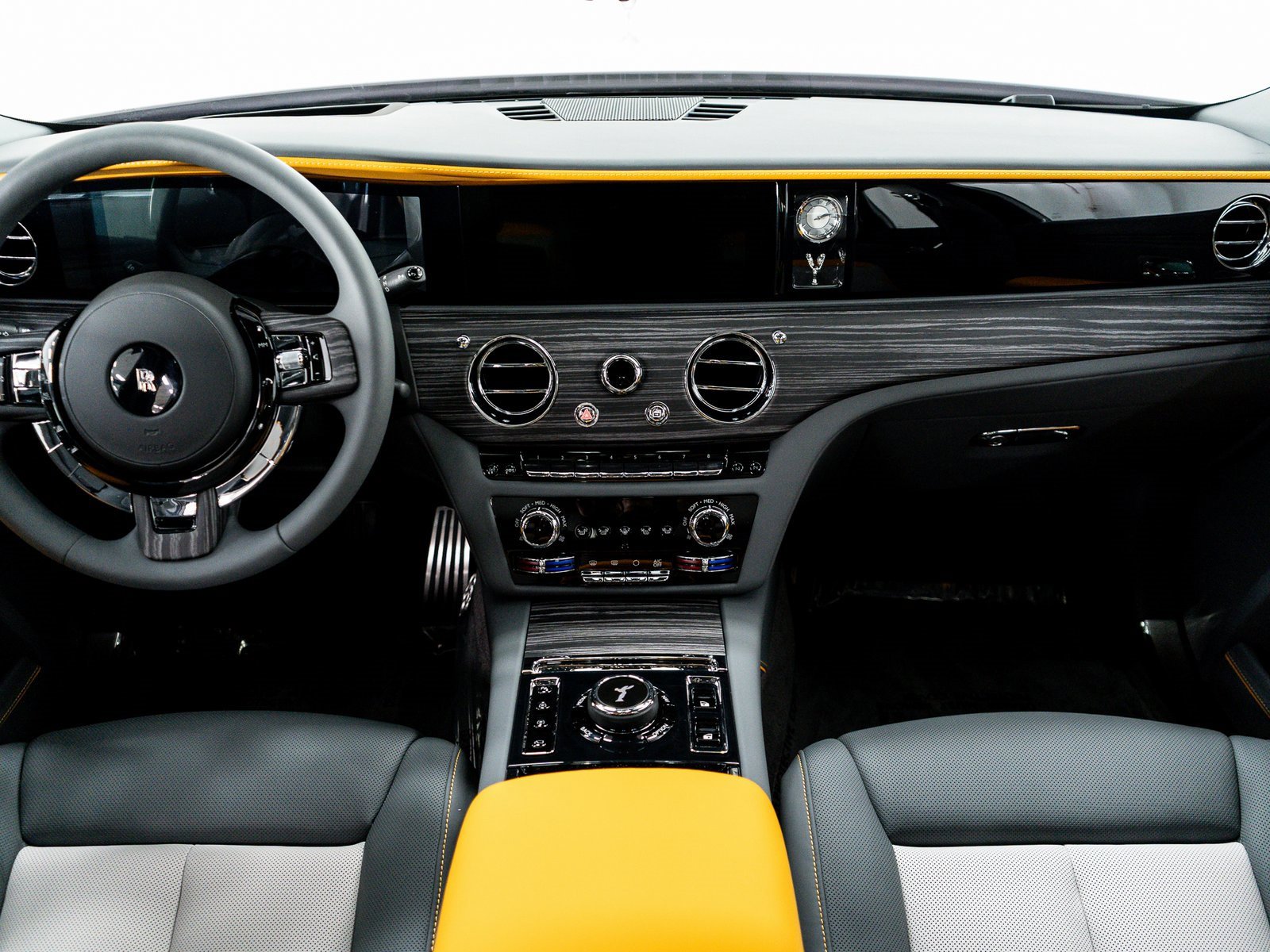 New 2025 Rolls-Royce Ghost image 34
