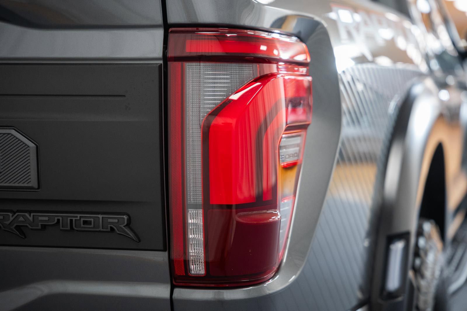 Used 2025 Ford F150 Raptor image 7