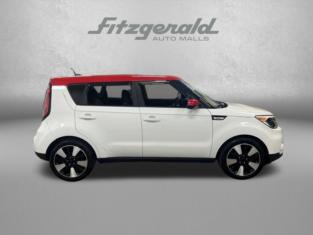 Used 2018 Kia Soul + FWD image 6