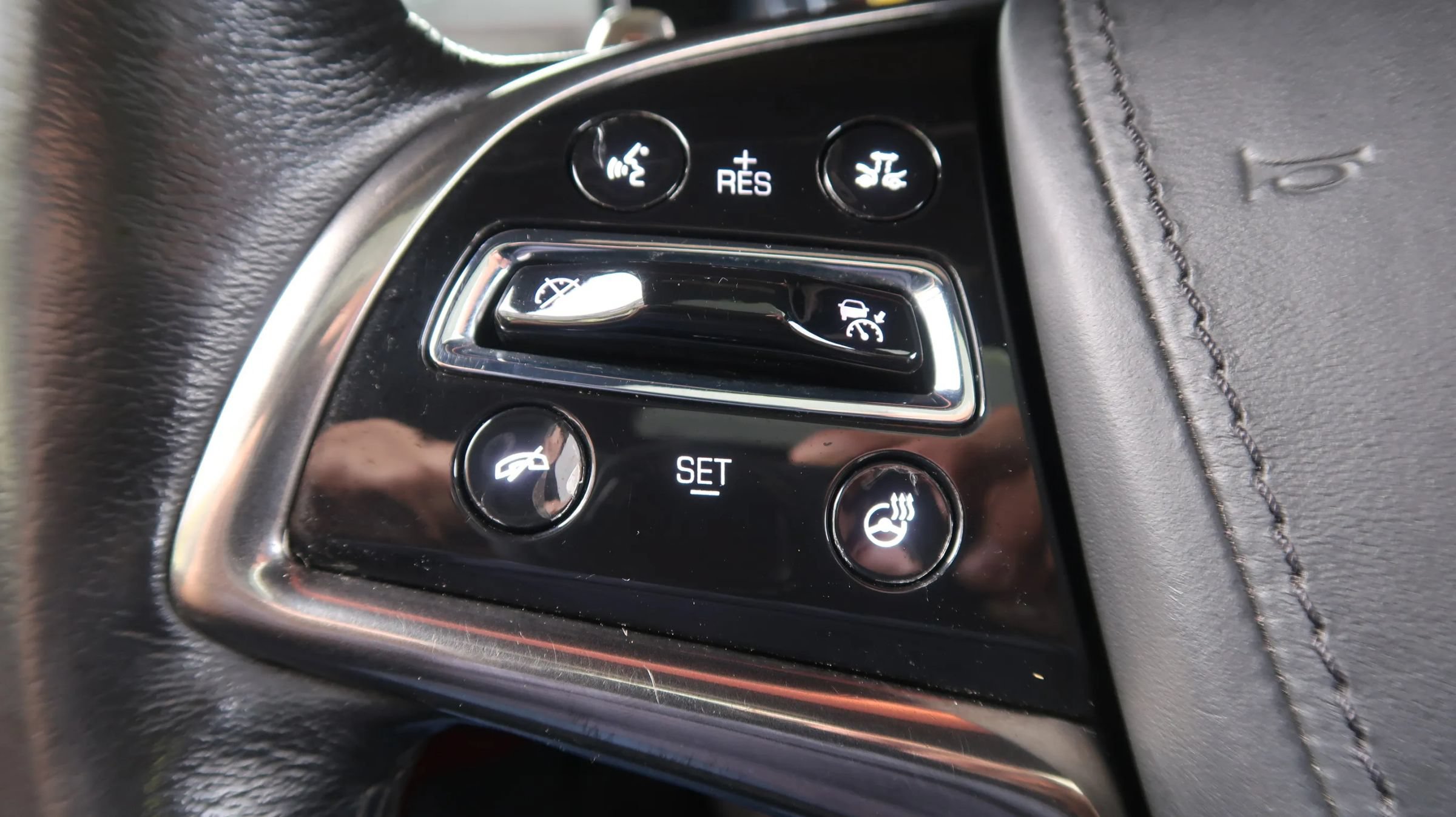 Used 2014 Cadillac CTS Premium RWD image 37