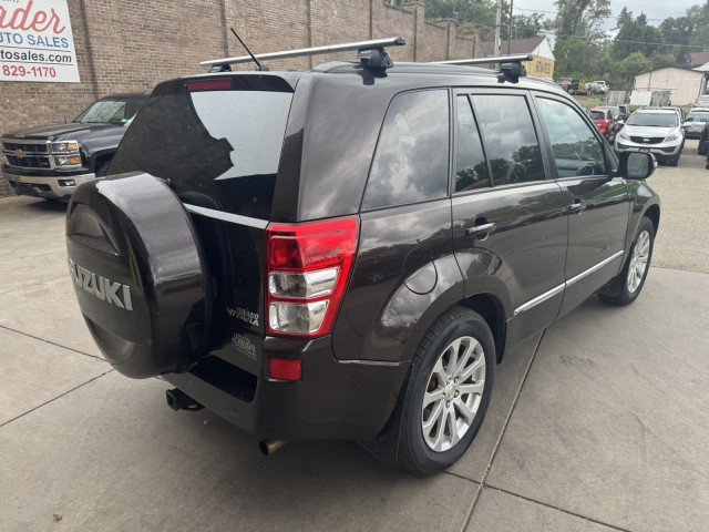 Used 2013 Suzuki Grand Vitara Limited AWD/4WD image 3