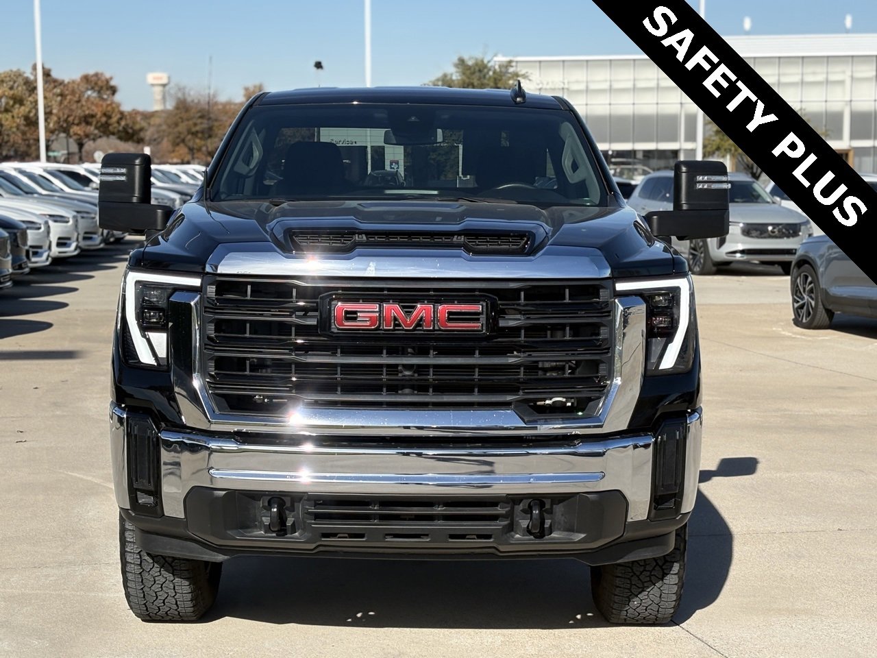 Used 2024 GMC Sierra 2500 Pro w/ 1SA Pro Safety Plus Package image 4