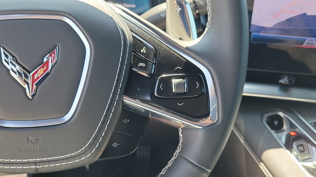 Used 2025 Chevrolet Corvette Z06 image 25