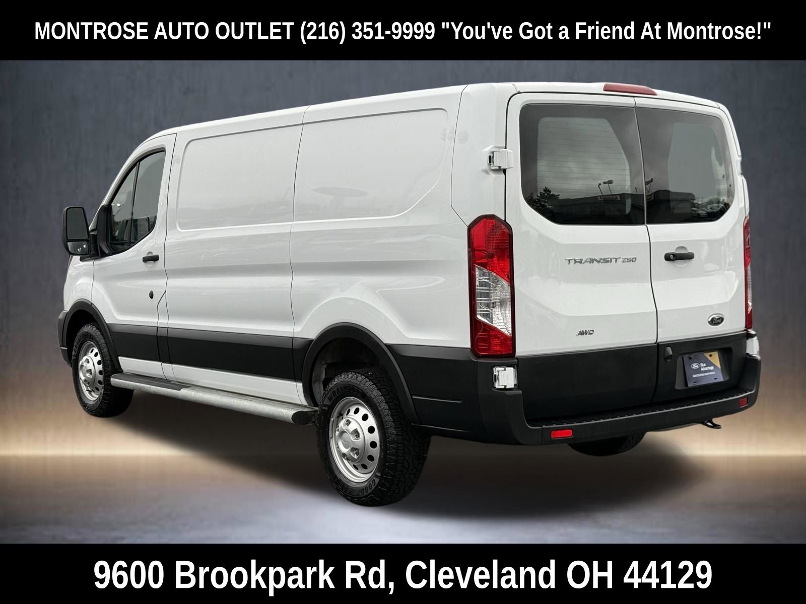 Used 2023 Ford Transit 250 Low Roof AWD w/ Exterior Upgrade Package image 5