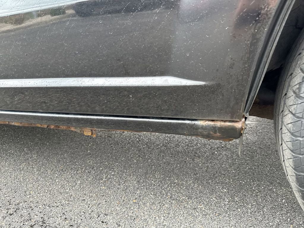 Used 2009 Dodge Caliber SXT image 36