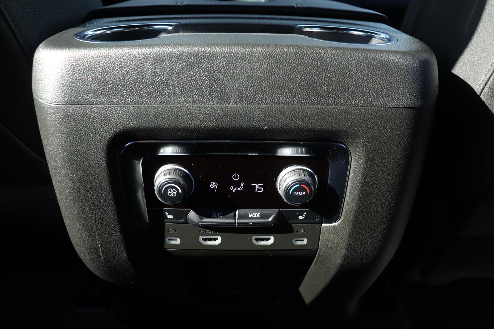 Used 2024 Chevrolet Tahoe High Country image 26