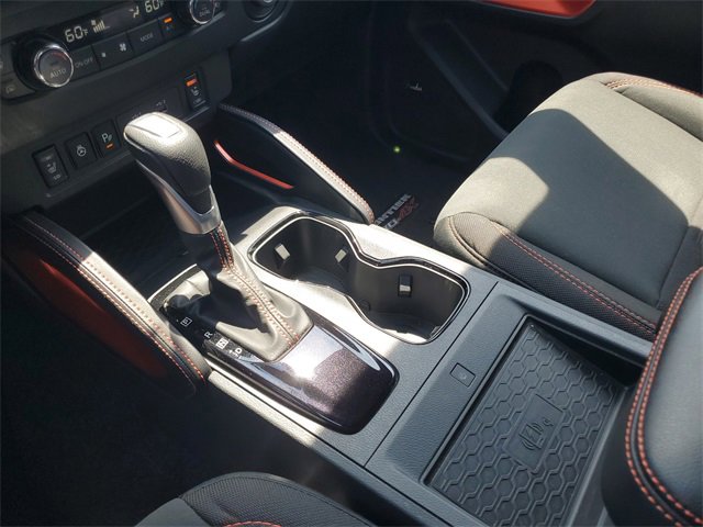 Used 2025 Nissan Frontier PRO-4X w/ Pro Convenience Package image 25