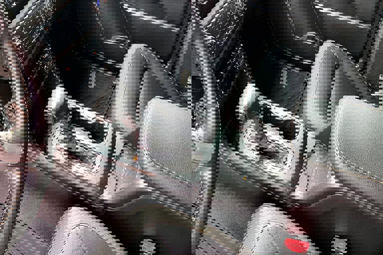 Used 2021 GMC Canyon AT4 AWD/4WD image 16