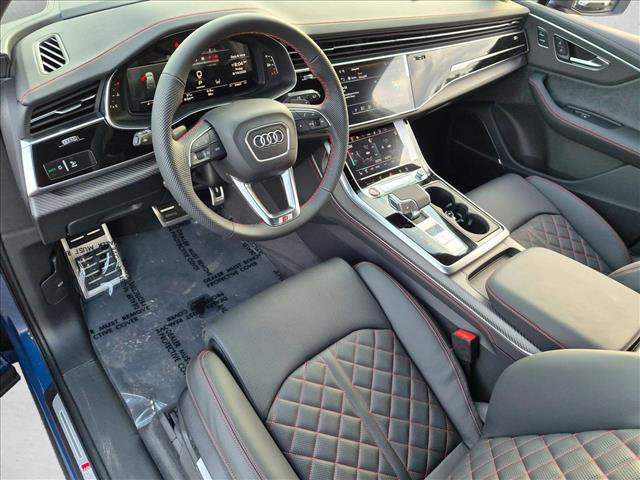 New 2026 Audi SQ7 Prestige AWD/4WD image 3