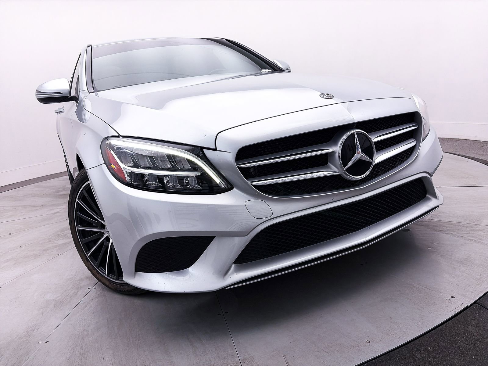 Used 2020 Mercedes-Benz C 300 Sedan image 7