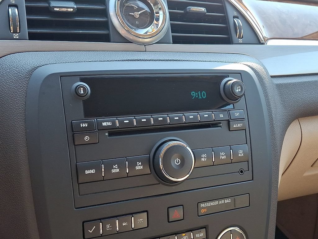Used 2012 Buick Enclave Leather FWD image 16