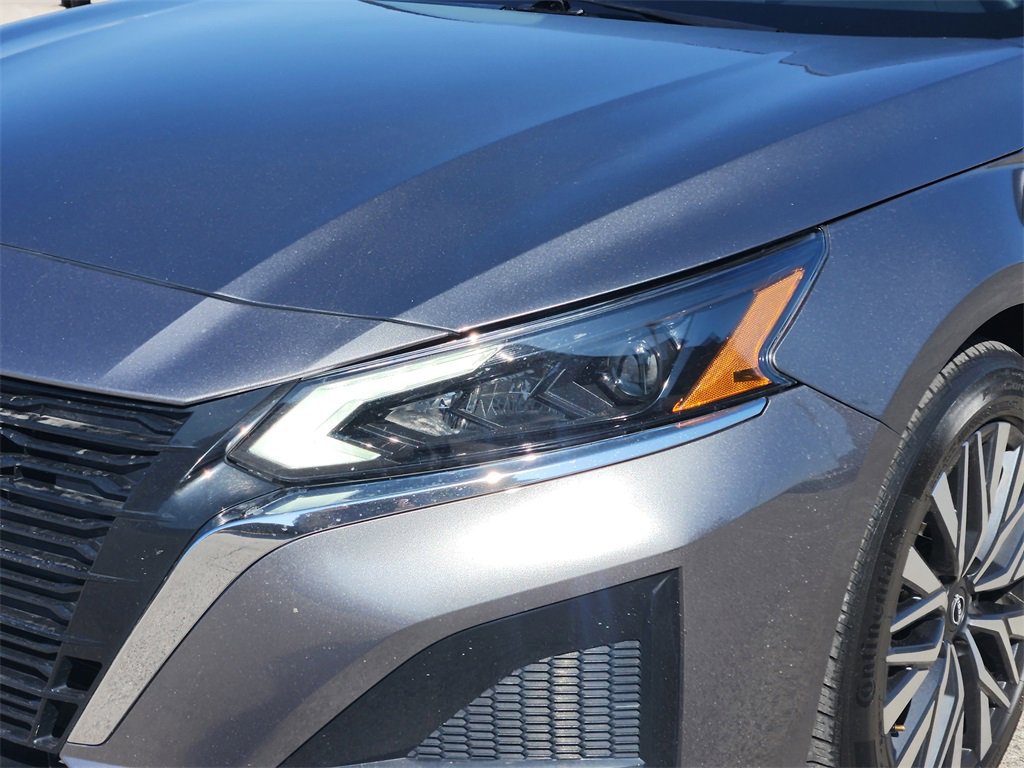 Used 2024 Nissan Altima 2.5 SV image 5