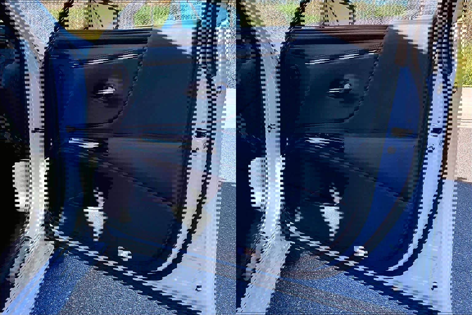 Used 2025 Lexus ES 350 w/ Premium Package image 22