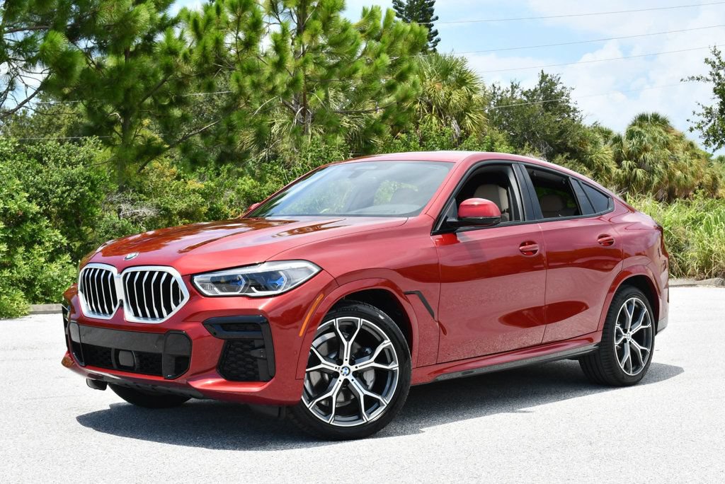 Used 2022 BMW X6 xDrive40i w/ Executive Package AWD/4WD image 22
