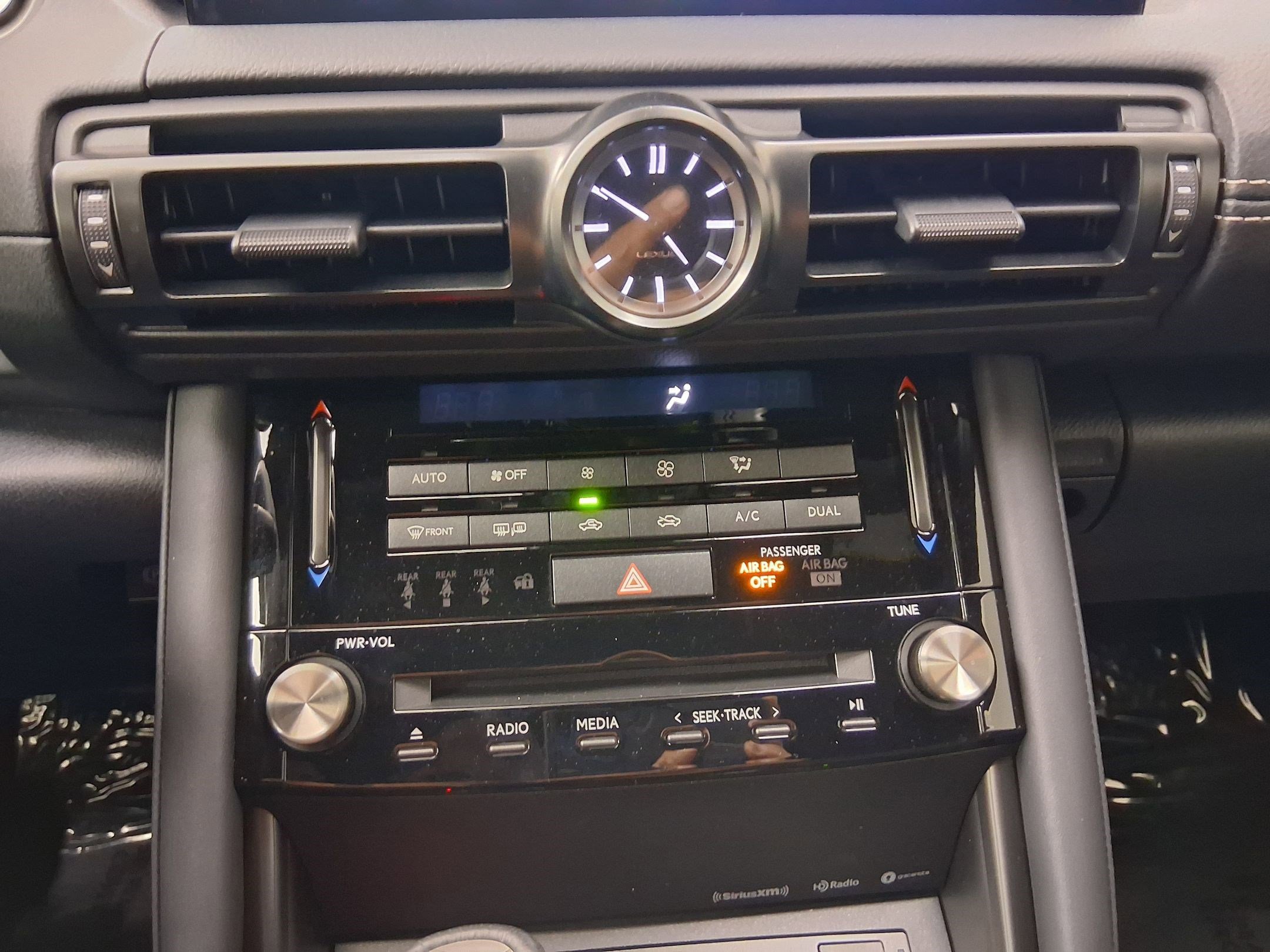Used 2025 Lexus IS 350 F Sport w/ Navigation Package RWD image 32
